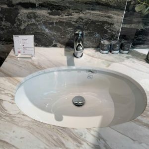 Chậu Lavabo TOTO LW1506V Âm Bàn Oval
