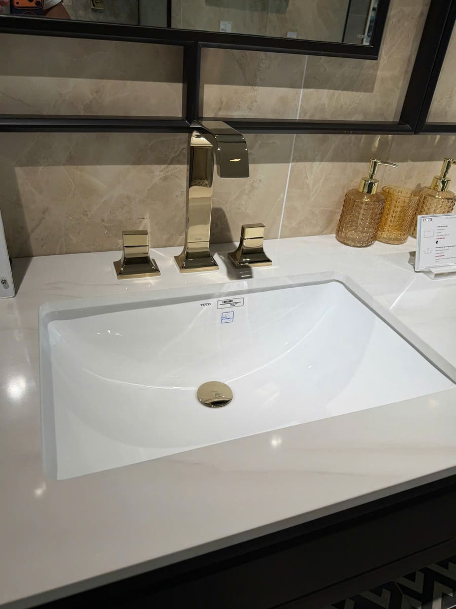 Chậu Lavabo TOTO LW1536V Âm Bàn