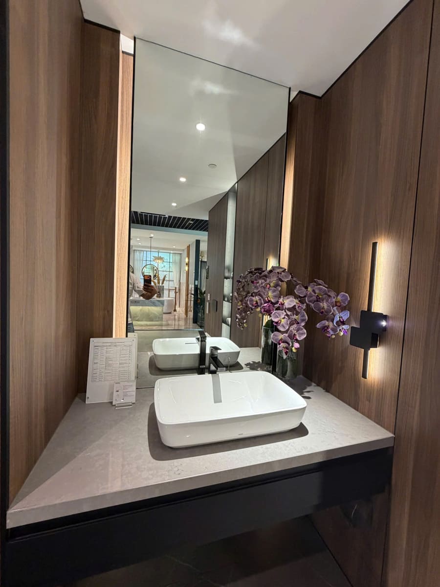 Chậu Rửa Lavabo TOTO PJS06WE#GW Đặt Bàn Trắng Bóng