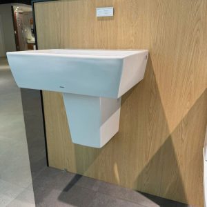 Chậu Rửa Mặt Lavabo TOTO LHT328CHR (LHT328C) Chữ Nhật Treo Tường Chân Ngắn